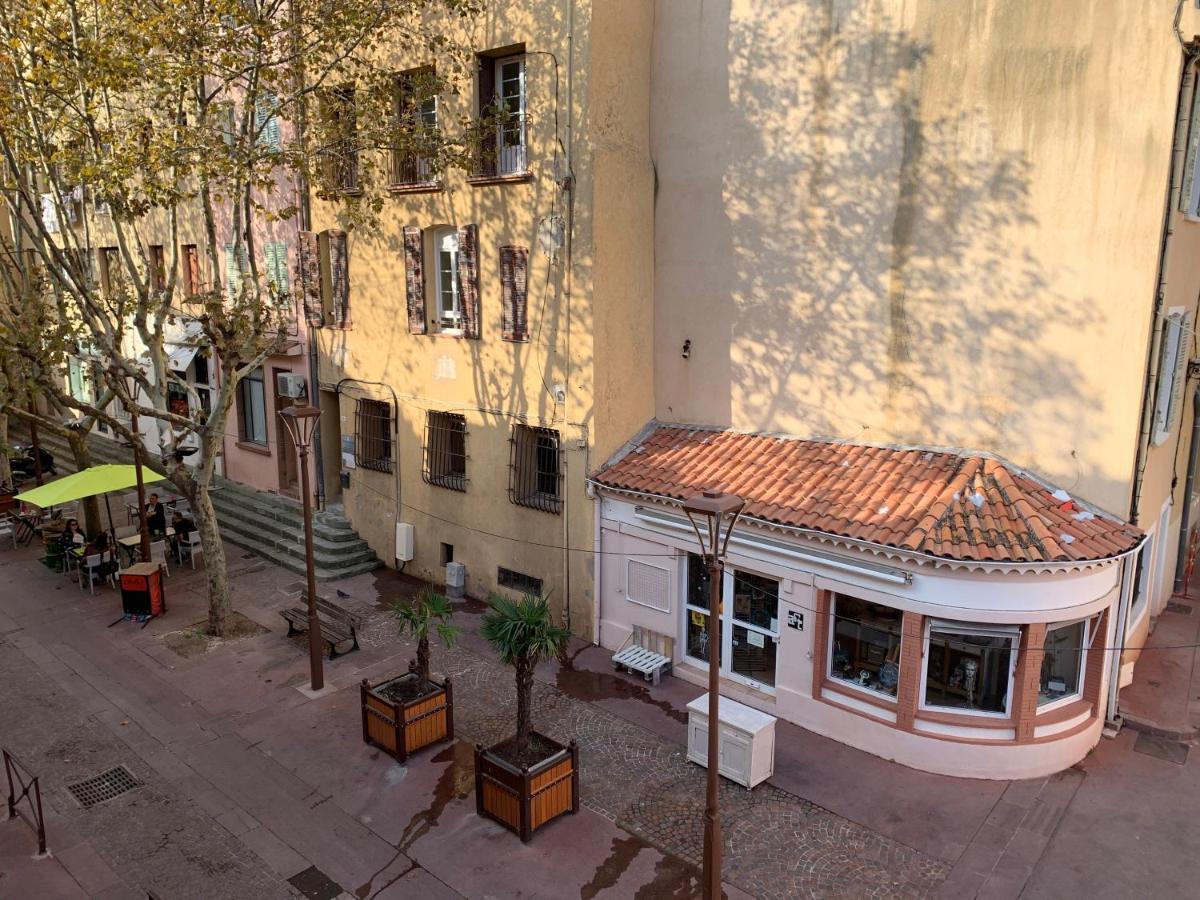 Formidable Studio Au Coeur Historique De Frejus Apartment Exterior foto